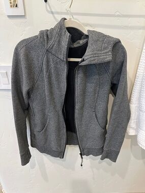 Gray Zip-Up Scuba Sweatshirt Jacket